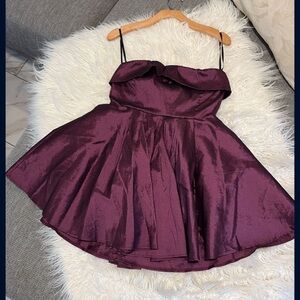 Windsor Purple Pleated Strapless Cocktail Dress